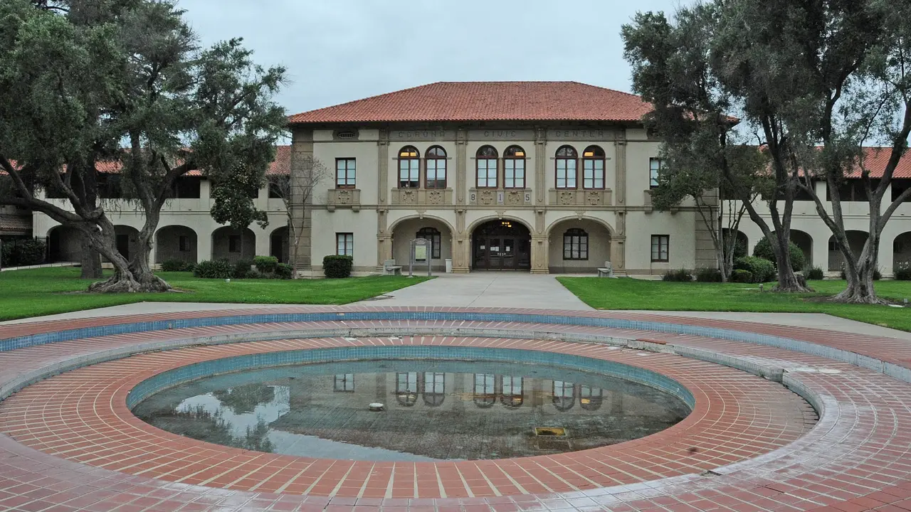 Corona Historic Civic Center and fountain
