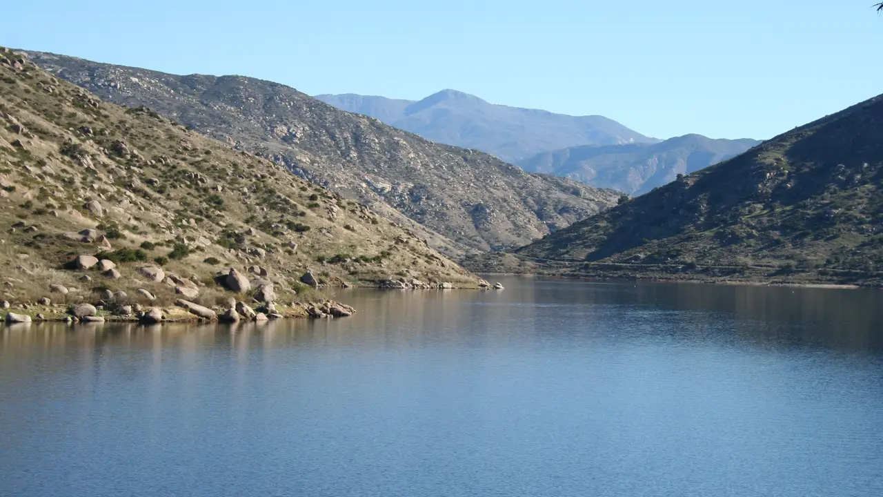 El Capitan Reservoir, Lakeside